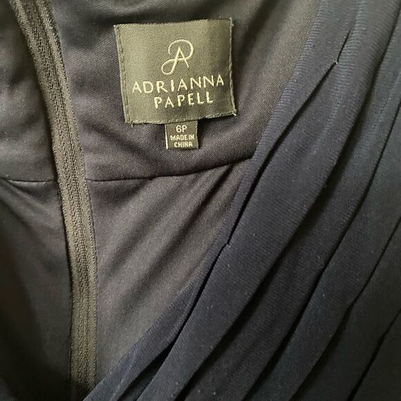 Adrianna Papell evening embroidered floral dress - Picture 9 of 10